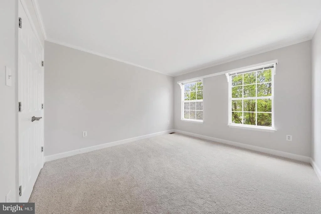 Photo of 6303 IVERSON TERRACE N