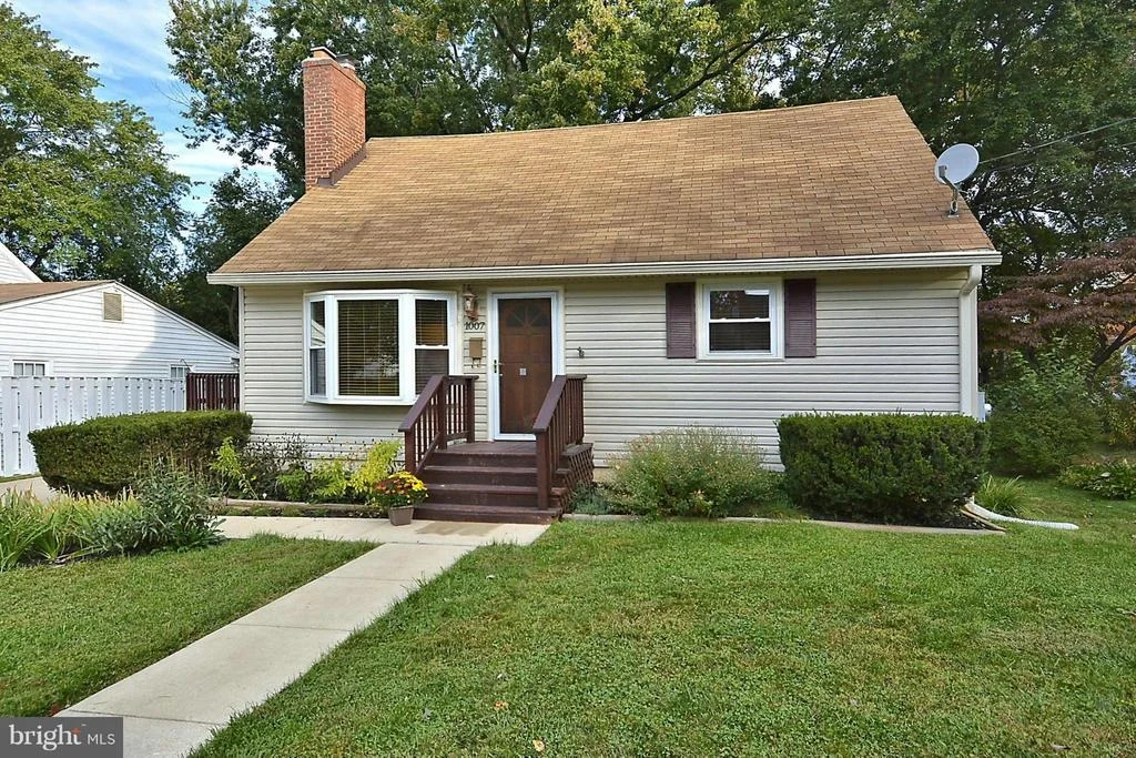 Photo of 1007 KERWIN ROAD