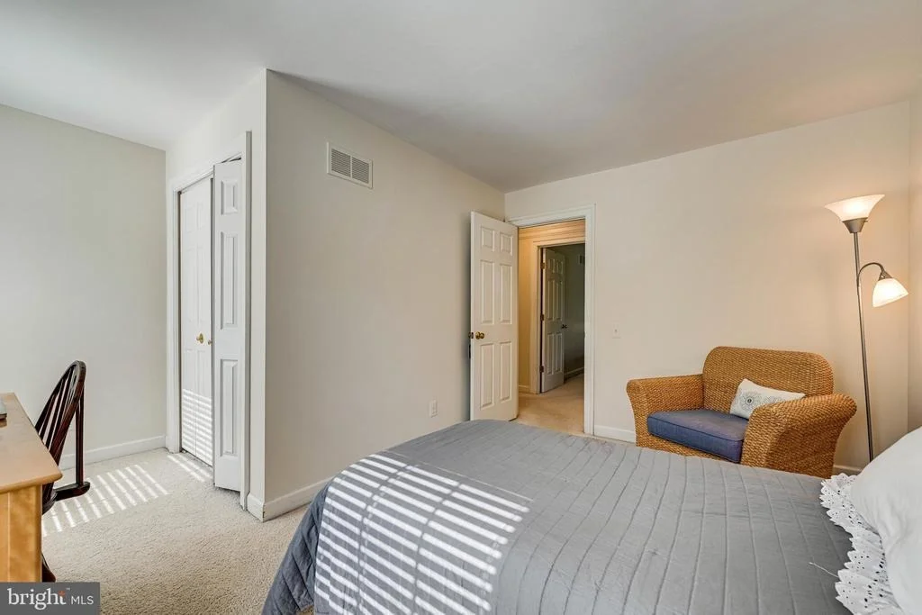 Photo of 9728 HIDDEN VALLEY ROAD