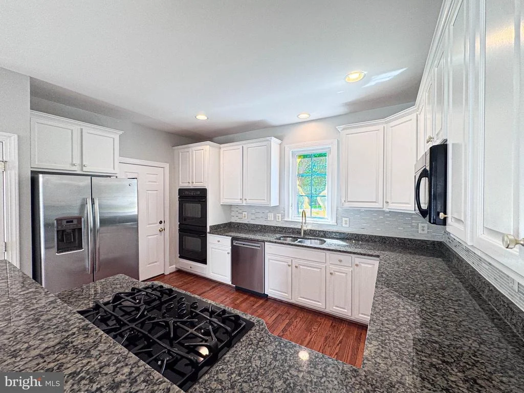 Photo of 42631 EXPLORER DRIVE