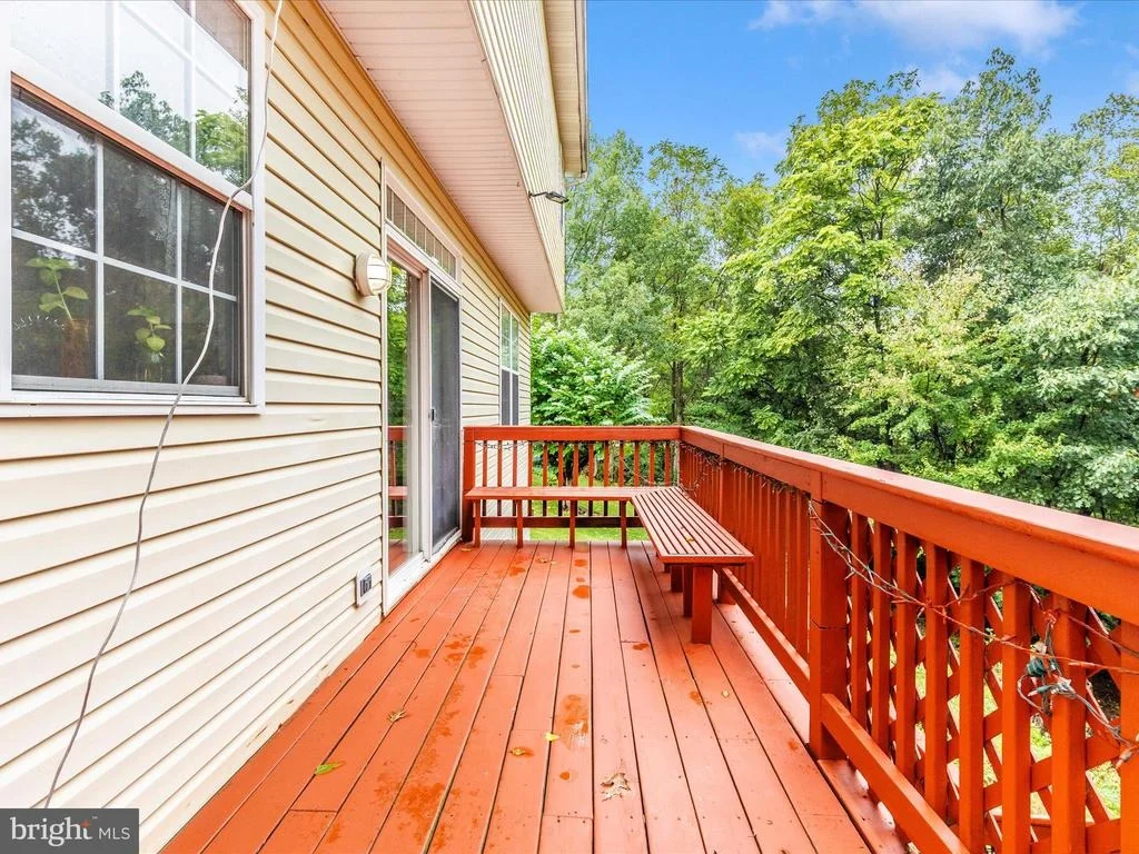 Photo of 5732 CRESTRIDGE COURT