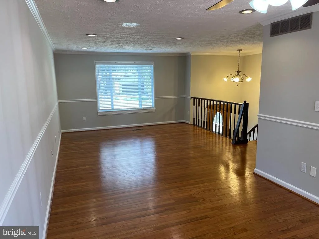 Photo of 4502 CUB RUN ROAD