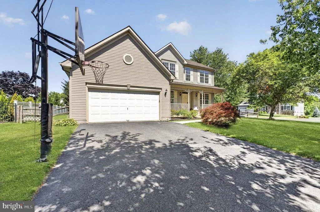 Photo of 2 STONEHEDGE DRIVE