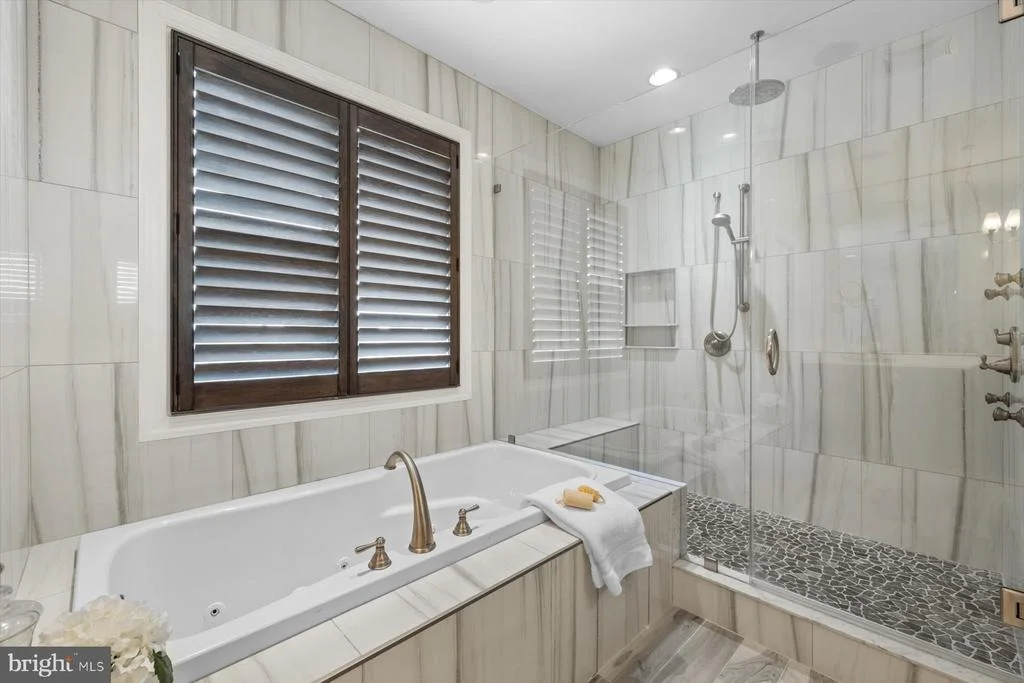 Photo of 35 INLET VIEW COURT