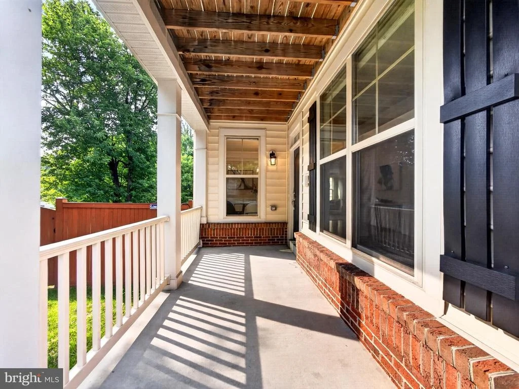 Photo of 3032 MOORE LANE