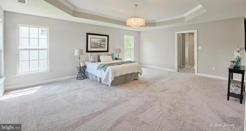 Photo of 402 GLENBROOK DRIVE