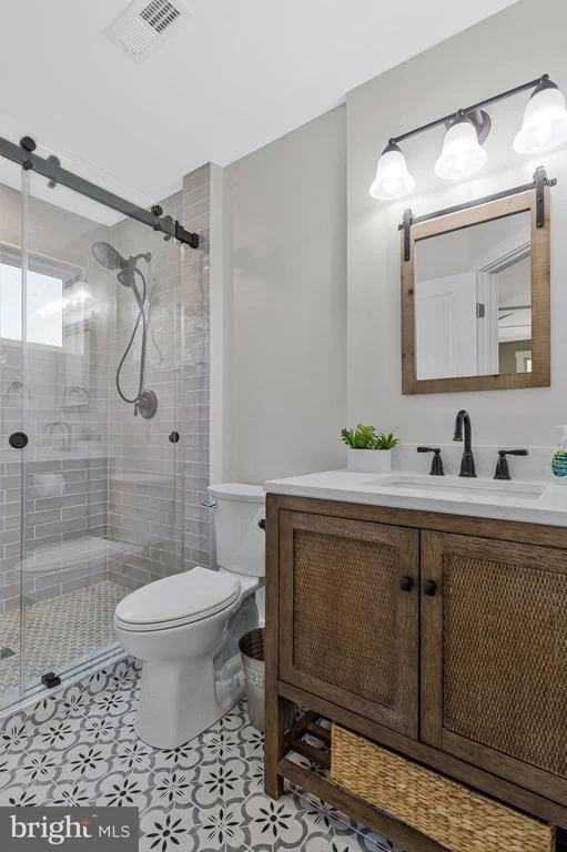 Photo of 1268 HAYES ROAD