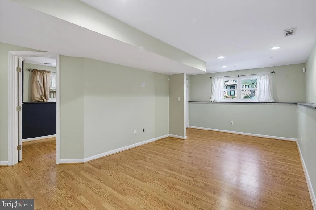 Photo of 601 CENTER DRIVE