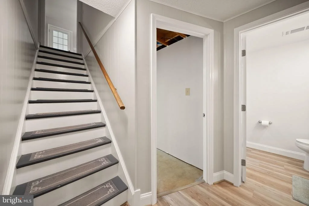 Photo of 4580 AKERS LANE