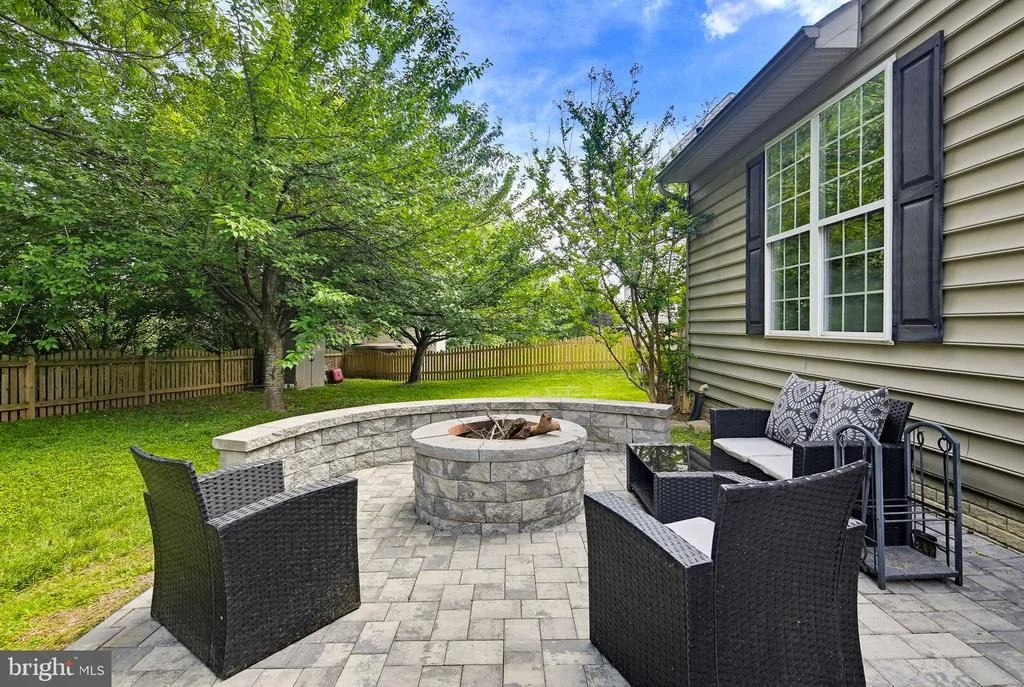 Photo of 231 CORNELL DRIVE