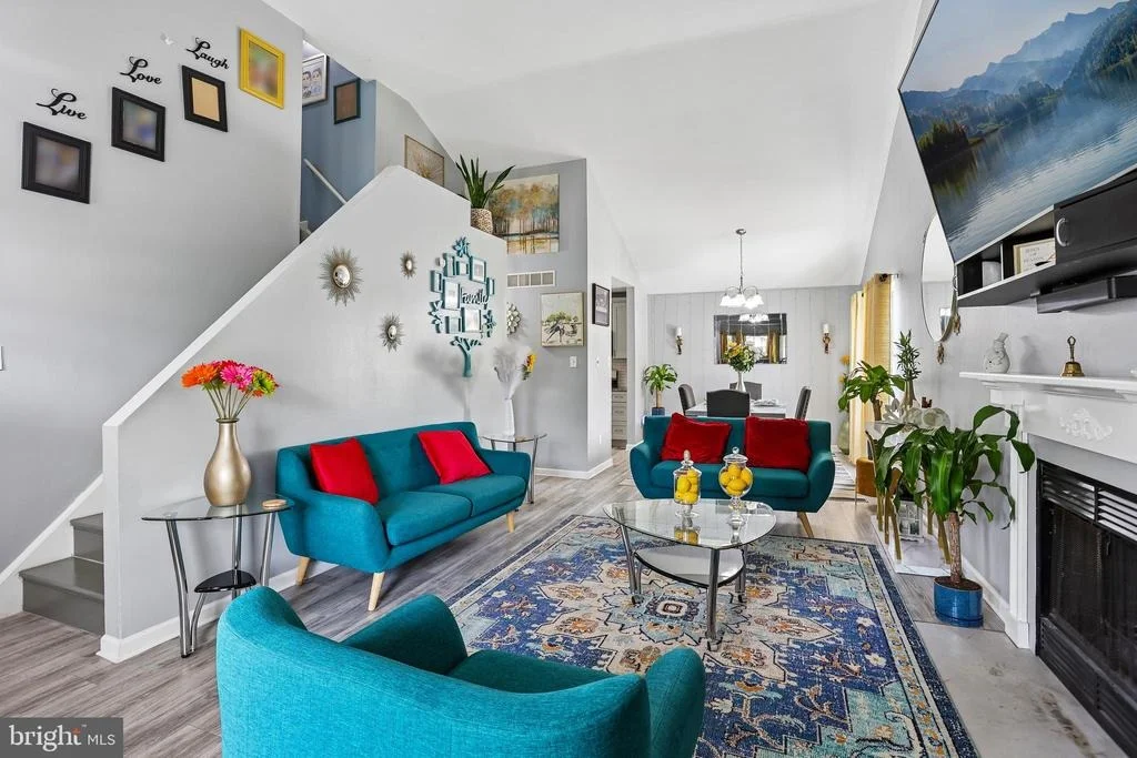 Photo of 1120 LAMBERT DRIVE