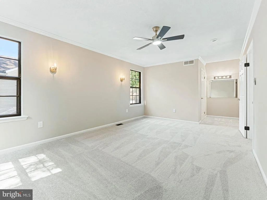 Photo of 46 WOODHAVEN WAY