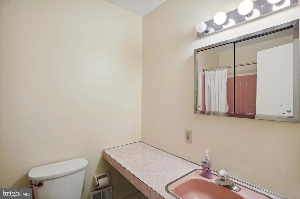 Photo of 13901 BAUER DRIVE