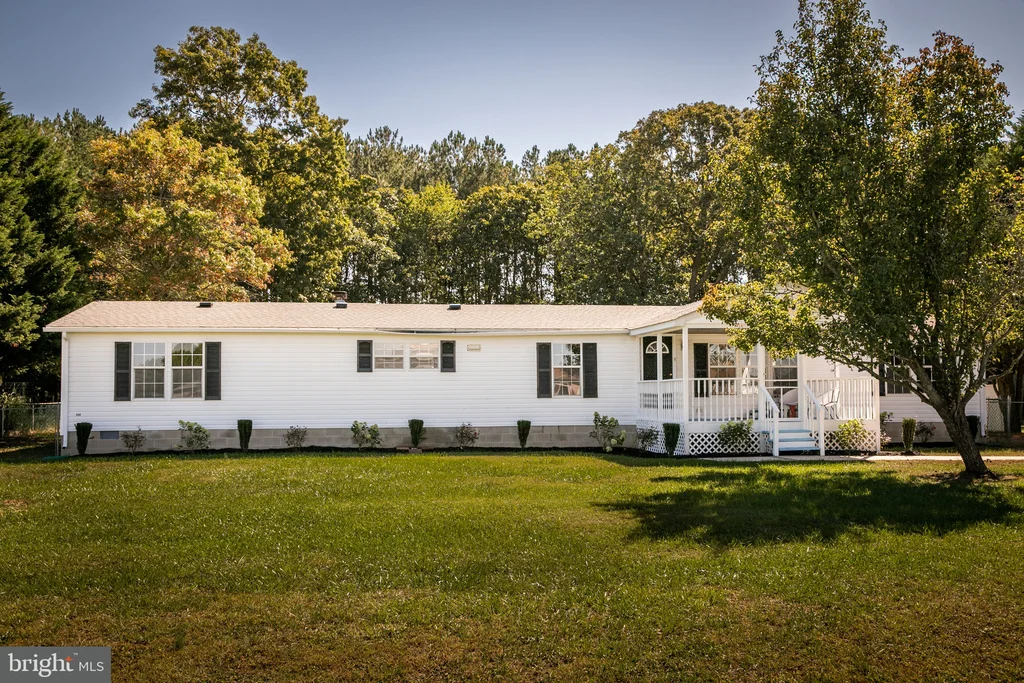 Photo of 21 JOHN B DRIVE