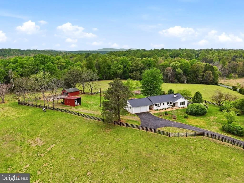 Photo of 481 JAMES CITY ROAD