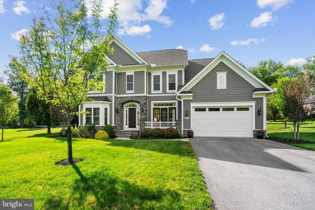 Photo of 413 VIERLING DRIVE