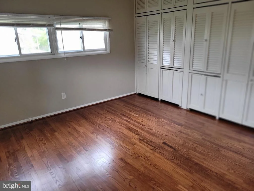 Photo of 6805 PIMLICO DRIVE
