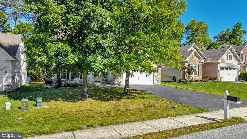 Photo of 32744 SPRING WATER DRIVE