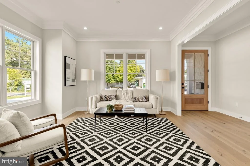 Photo of 9508 FOREST ROAD