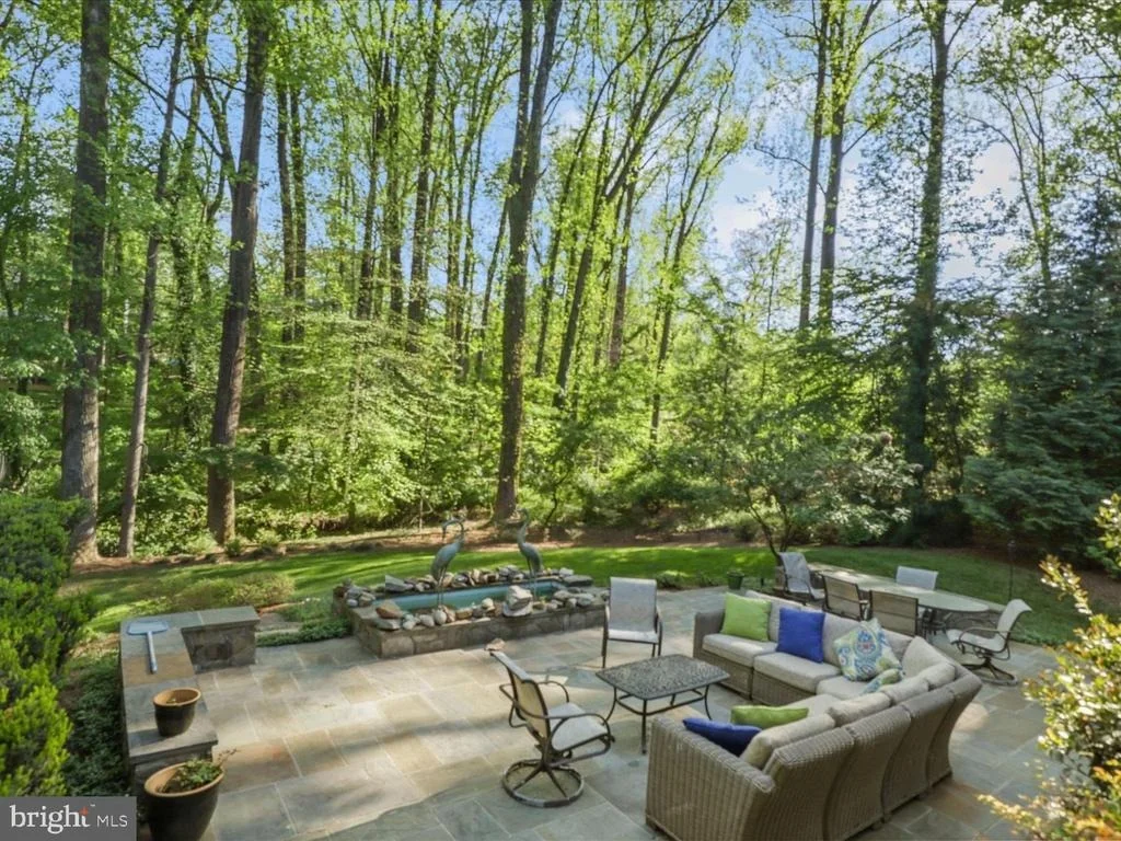 Photo of 1889 VIRGINIA AVENUE