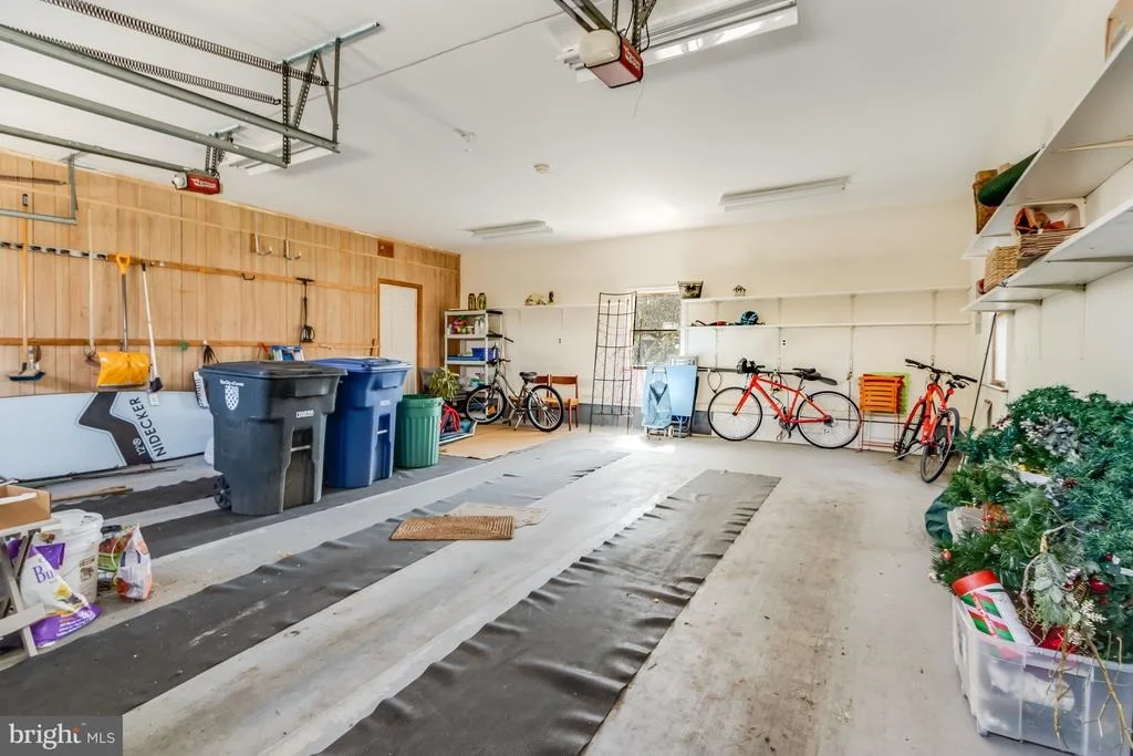 Photo of 15 HARBORVIEW ROAD