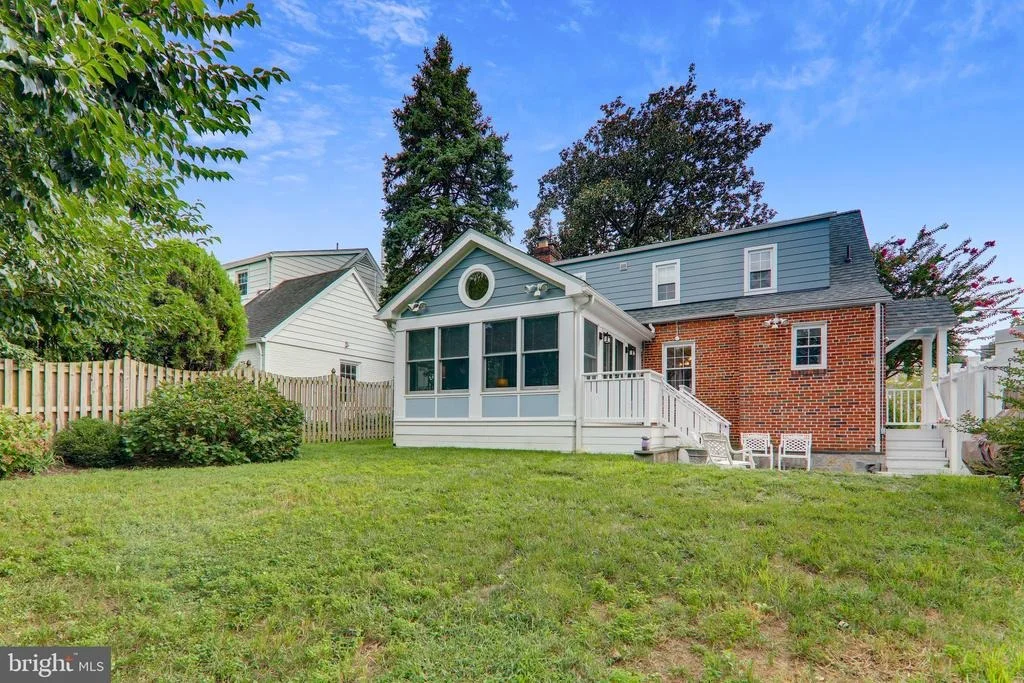 Photo of 8605 SPRINGVALE ROAD