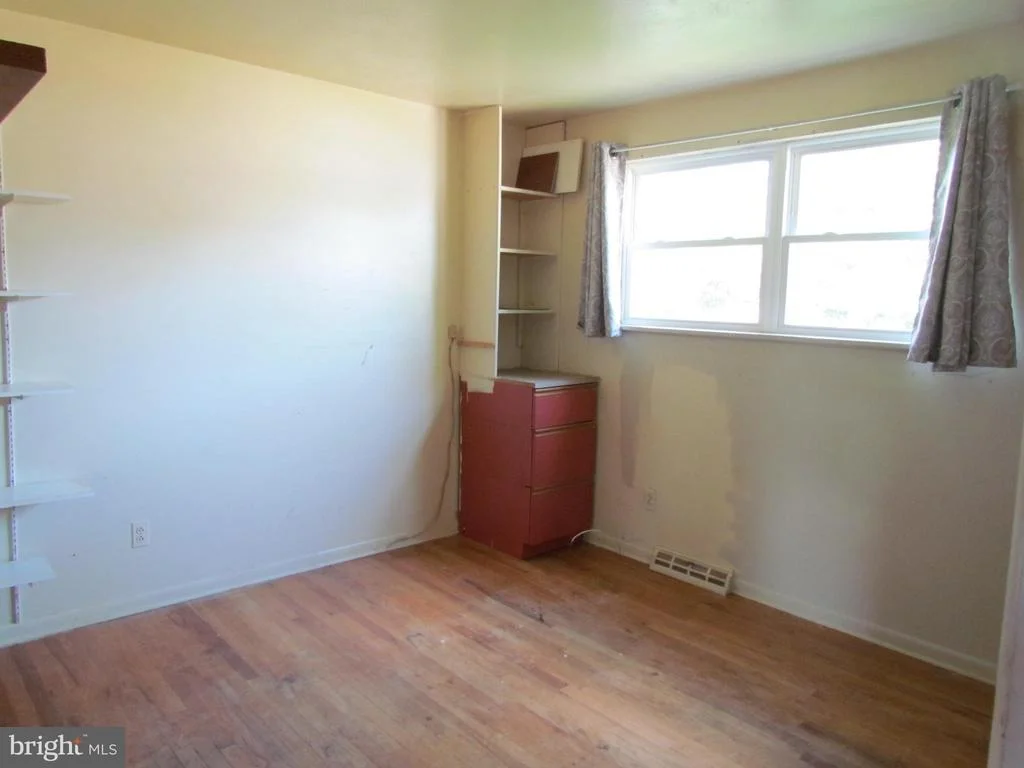 Photo of 1325 GARFIELD DRIVE