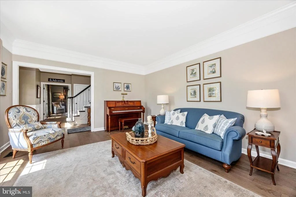 Photo of 6170 CHALLEDON CIRCLE