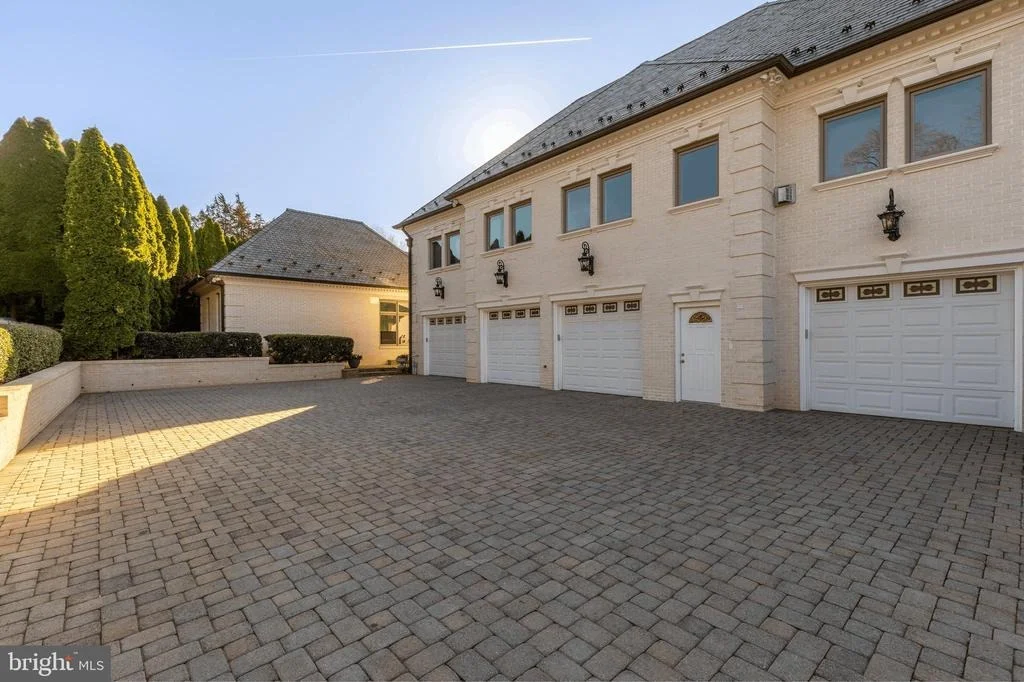 Photo of 1521 HUNTER MILL ROAD