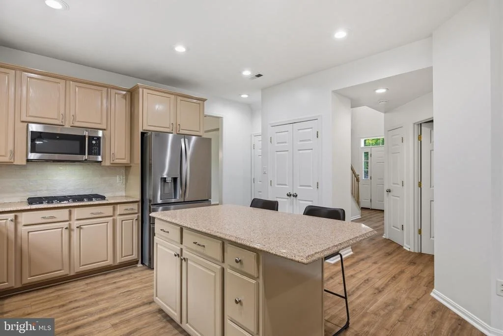 Photo of 2416 VALLEY BROOK LANE