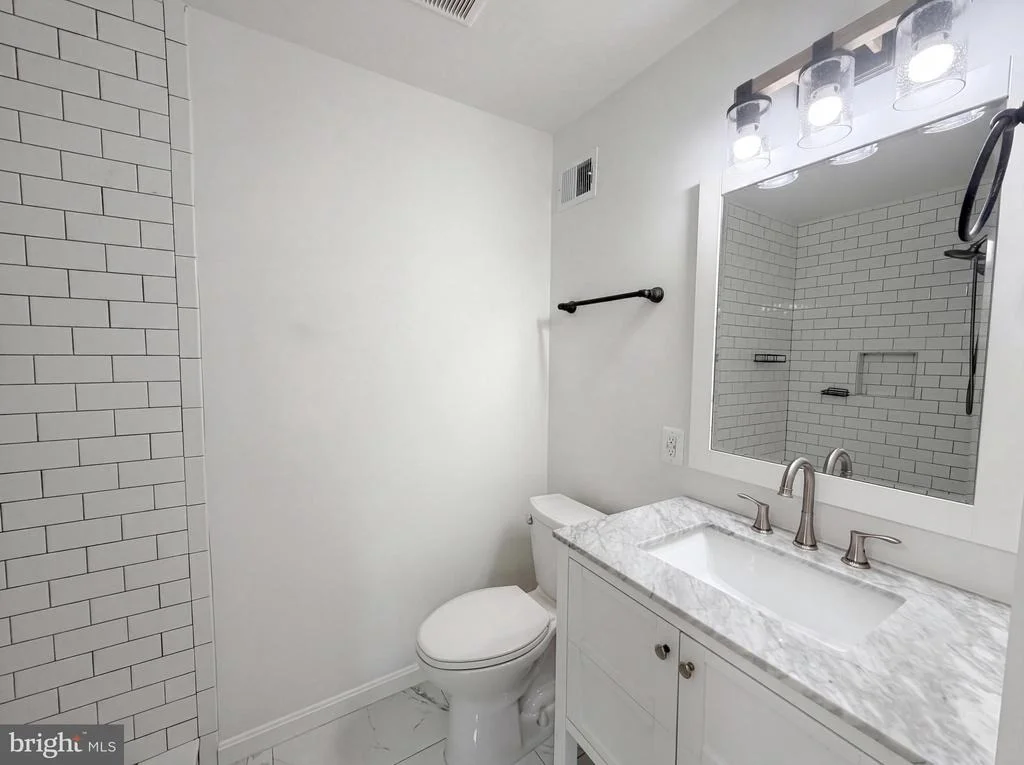 Photo of 3211 FOX MILL ROAD