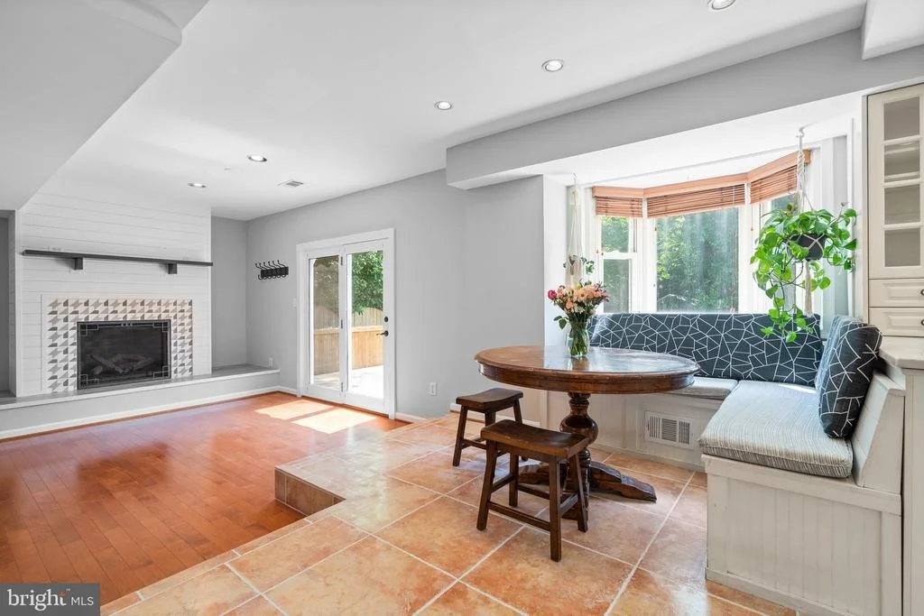 Photo of 18312 DARNELL DRIVE