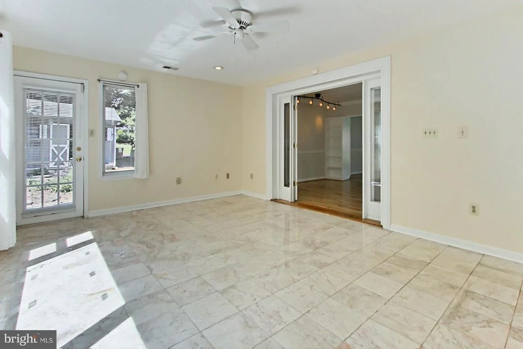 Photo of 5212 JULIET STREET