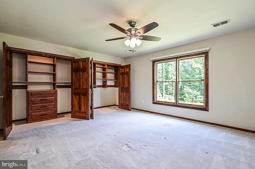 Photo of 5805 HALLOWING DRIVE