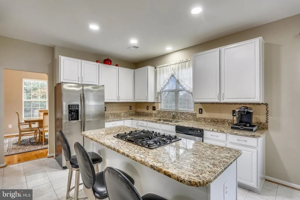 Photo of 8203 STRINGFELLOW PLACE