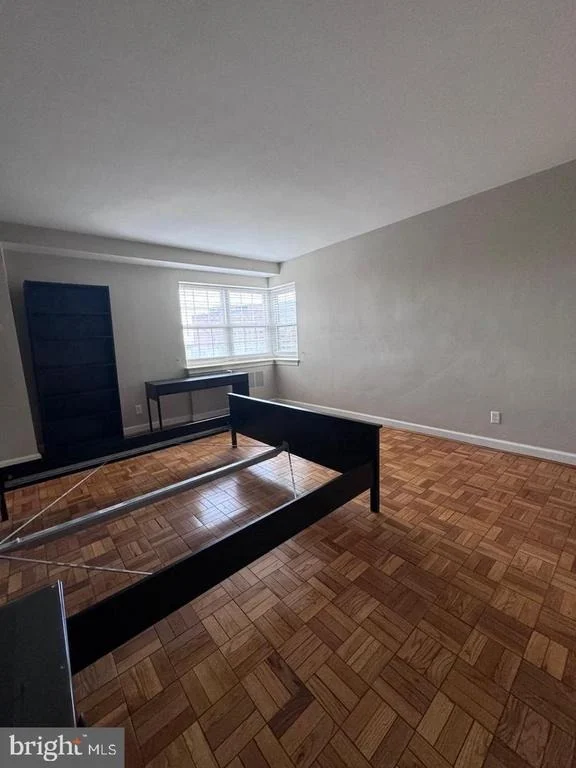 Photo of Unit 708 at 3601 GREENWAY