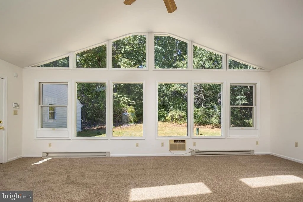 Photo of 9258 LEE HIGHWAY
