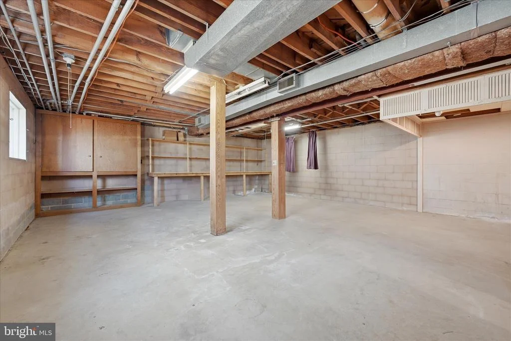 Photo of 2517 FIVE POINTS ROAD