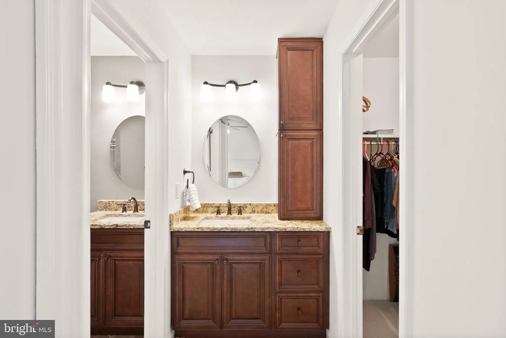 Photo of 8906 TAILCOAT COURT