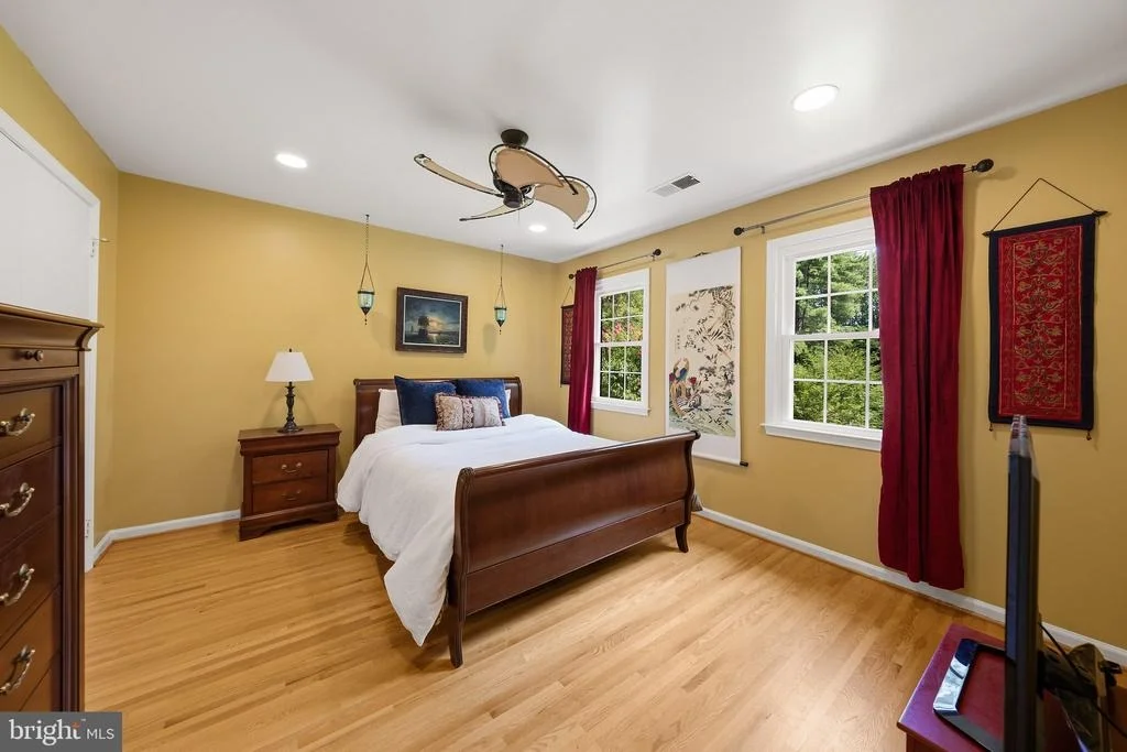 Photo of 7821 OLD DOMINION DRIVE