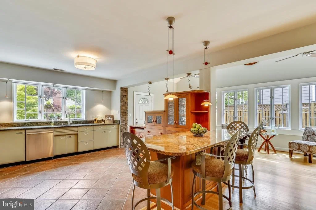 Photo of 9315 HARVEY ROAD