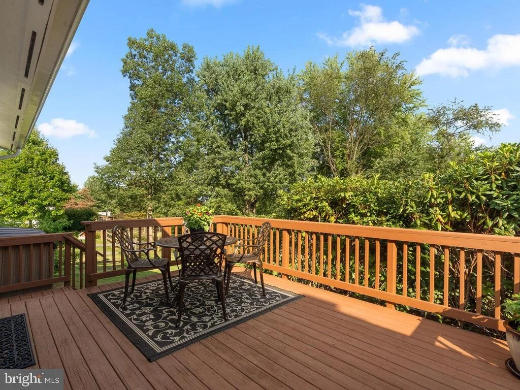 Photo of 7405 HILLTOP DRIVE