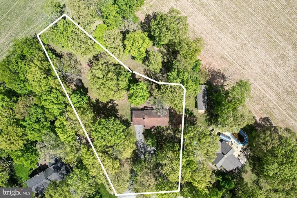 Photo of 16 LEPPO ROAD