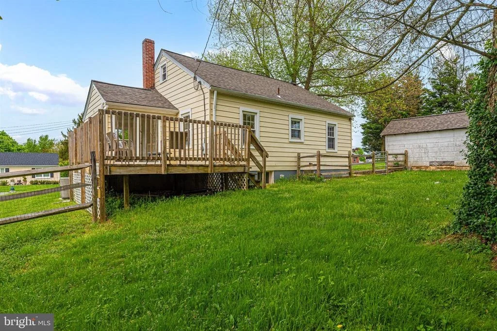 Photo of 9510 PLEASANT PLAINS ROAD