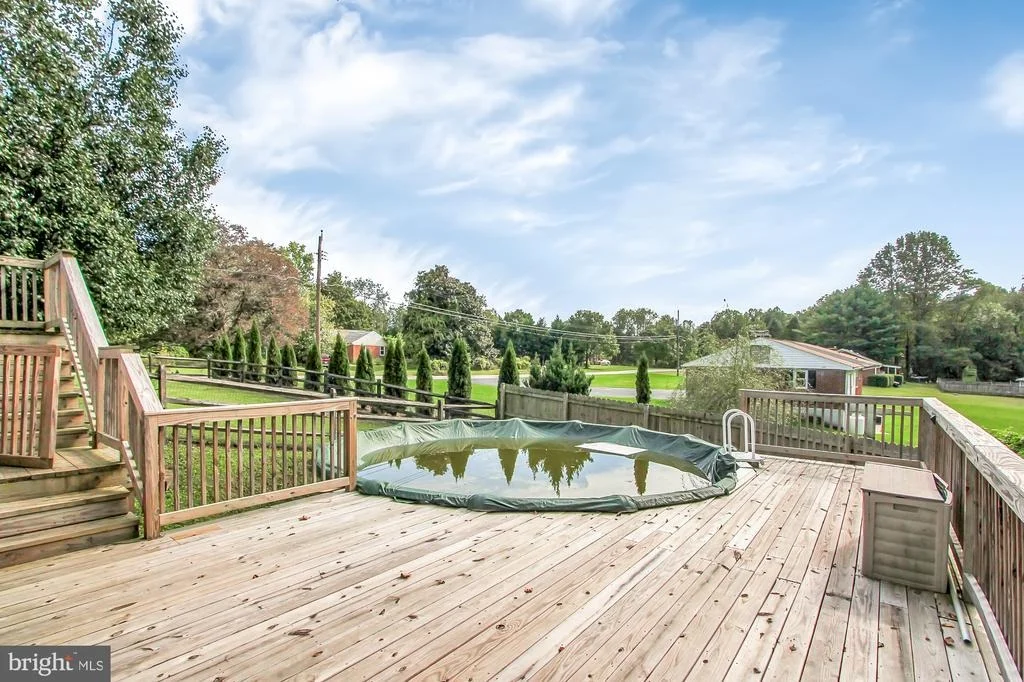 Photo of 2506 CRESTVIEW DRIVE