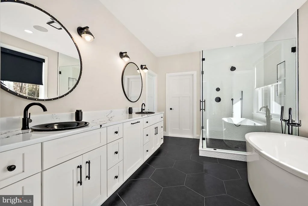 Photo of 29535 COLONY DRIVE