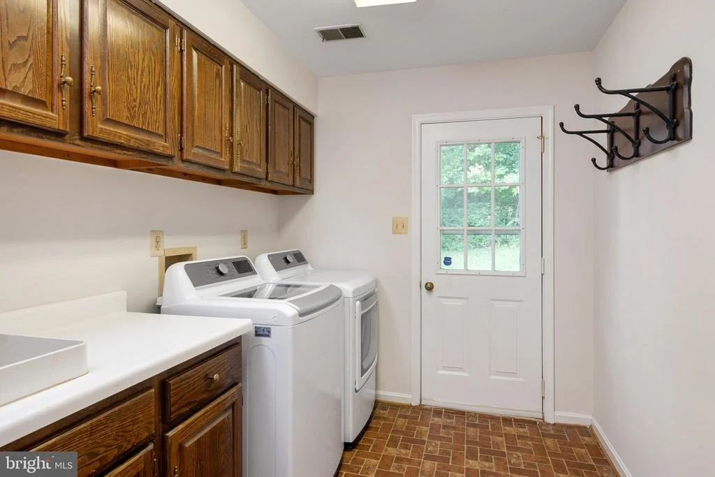 Photo of 6204 GIDEON STREET