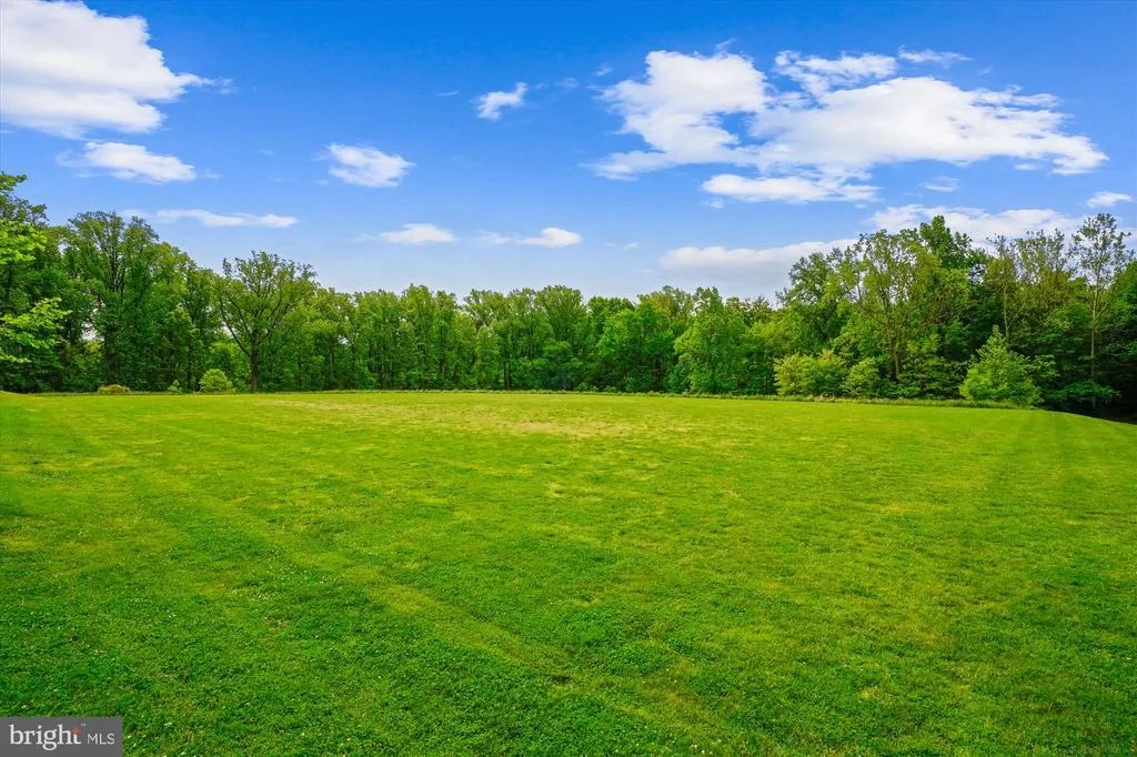 Photo of 10117 HIGH RIDGE ROAD