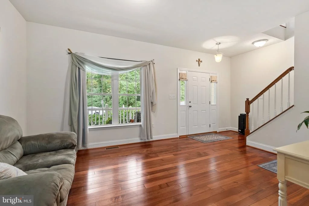 Photo of 519 KOCH ROAD