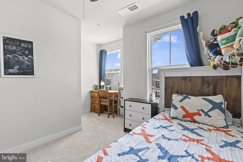Photo of 2944 HERITAGE DRIVE